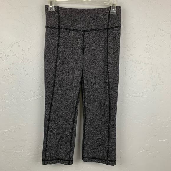 Lululemon Capri Leggings Womens Size 4 Gather & Grow Herringbone Pattern - Picture 1 of 8